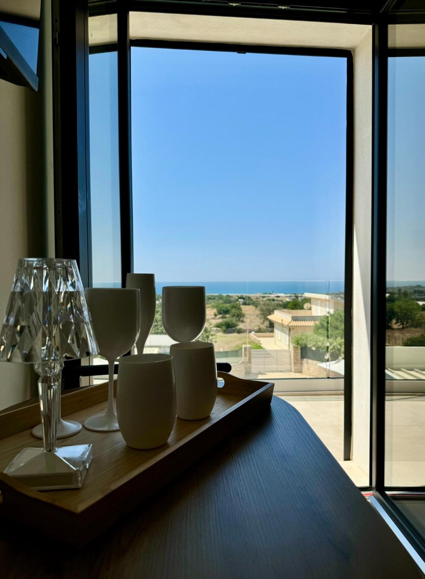 Villa Dolce Vita Sampieri Bagian luar foto