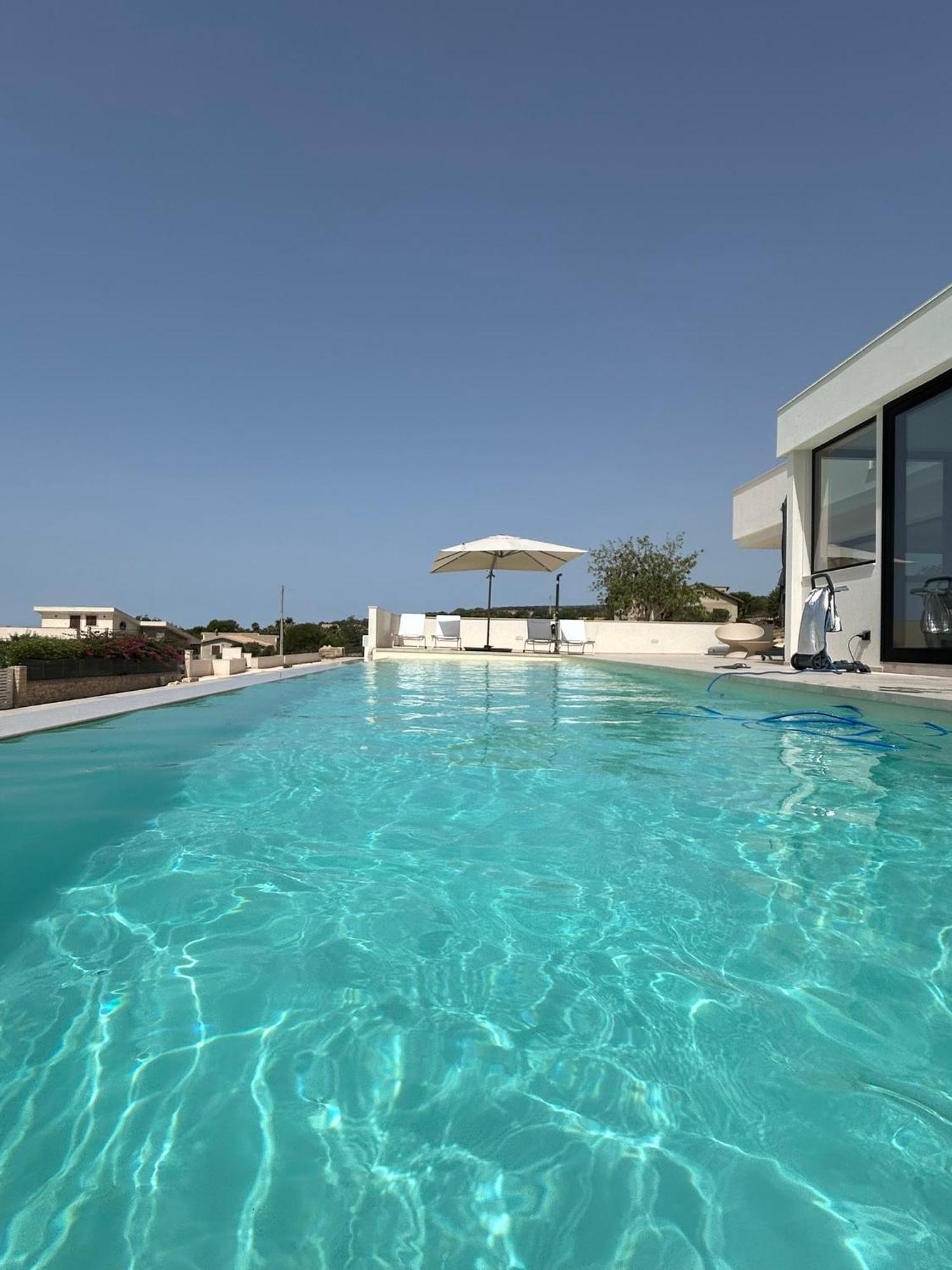 Villa Dolce Vita Sampieri Bagian luar foto
